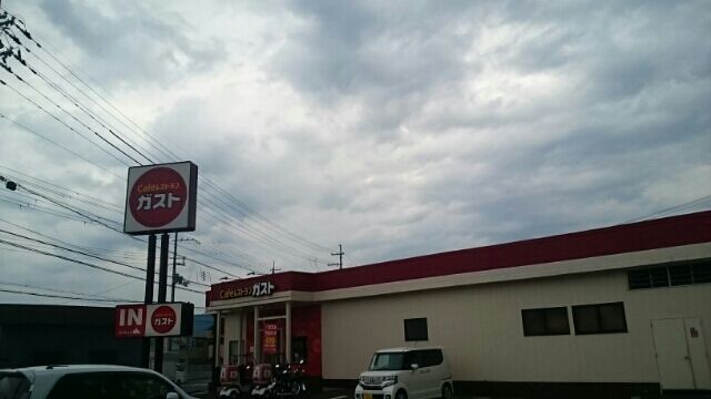 飲食店　ガスト紀伊橋本店様（飲食店）まで400m