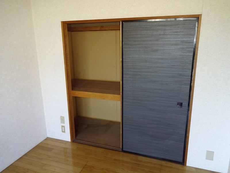 収納　※他号室の参考写真となります