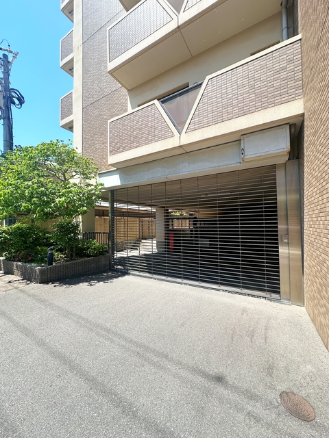 駐車場　ゲート付き駐車場で大切な車も安心♪♪