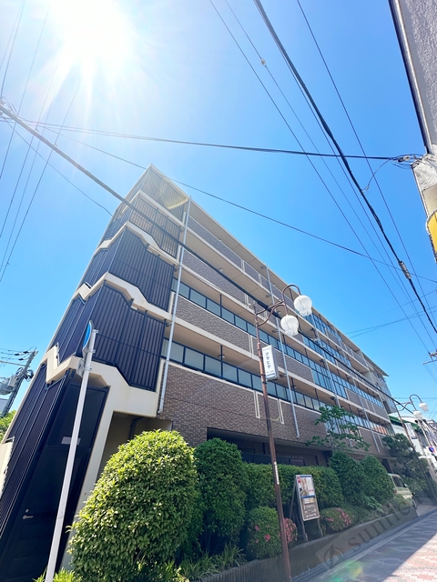 建物外観　鉄筋コンクリート造の綺麗なマンション＾＾