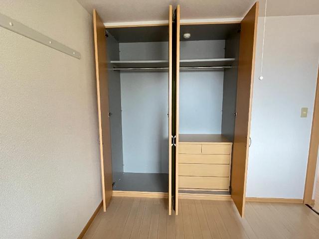 収納　クローゼット