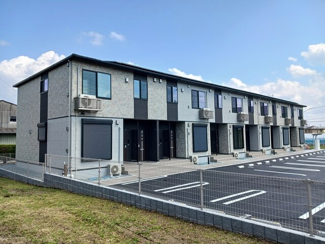 建物外観　落ち着いた雰囲気の外観です