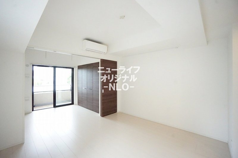 居室・リビング　※同建物内、別室参照。現況を優先致します。