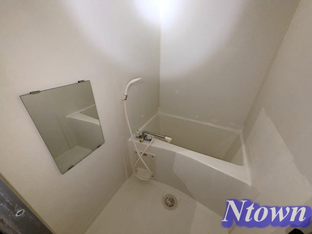 バス・シャワールーム　日々の疲れを癒すお風呂付です