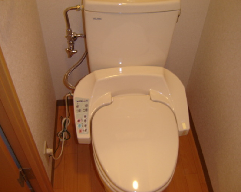 トイレ　コンパクトで使いやすいトイレです