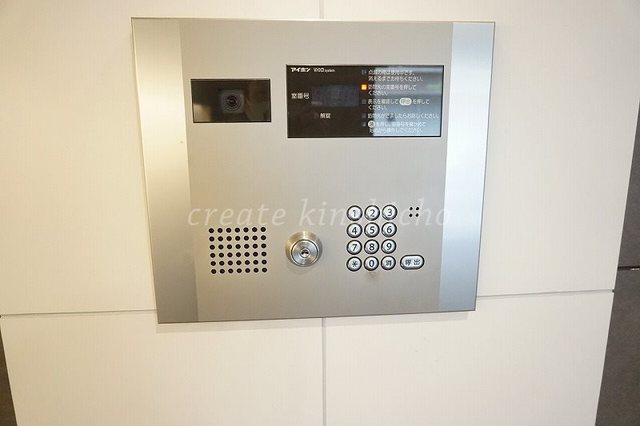 セキュリティ　オートロック完備