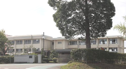 小学校　滝野南小学校（小学校）まで1225m