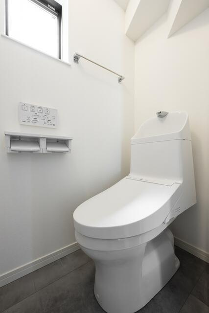トイレ　トイレもきれいです