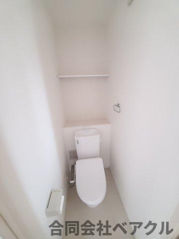 トイレ　コンパクトで使いやすいトイレです