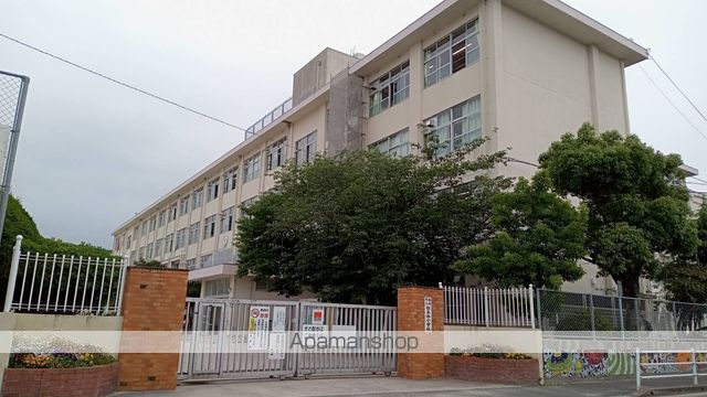 小学校　福岡市立小学校弥永西小学校（小学校）まで130m