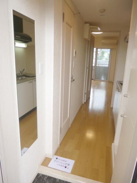 玄関　★お部屋探しは株式会社タウンハウジング東京まで★