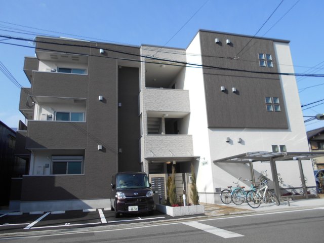 フジパレス湊III番館の外観写真