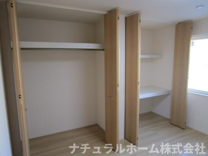 収納　洋室 クローゼット