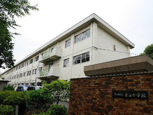 小学校　【北九州市立泉台小学校】（小学校）まで223m
