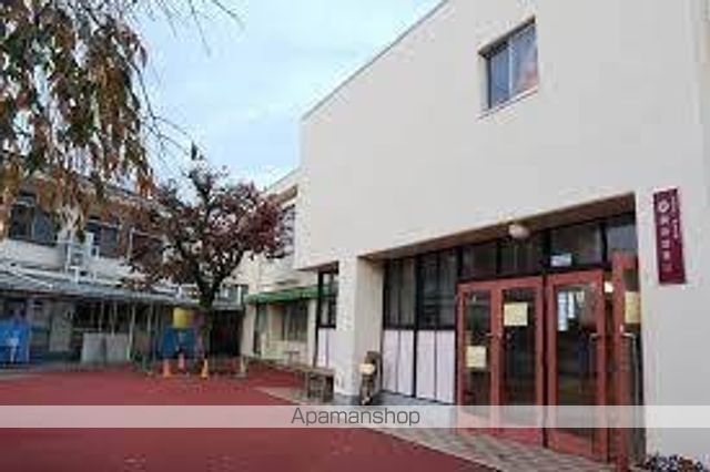 幼稚園・保育園　調布学園調布幼稚園（幼稚園・保育園）まで275m