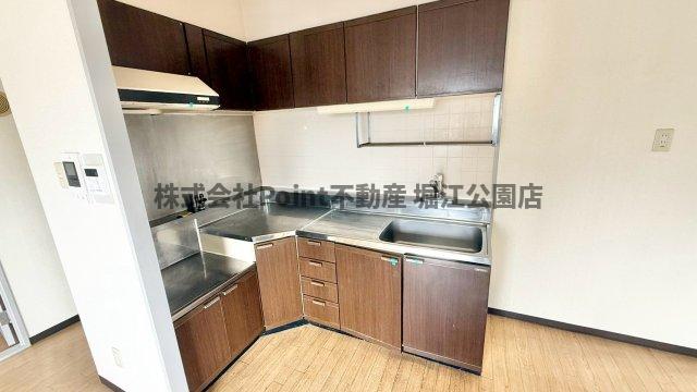地下鉄中央線 深江橋駅 徒歩5分 9階建 築36年のキッチン写真