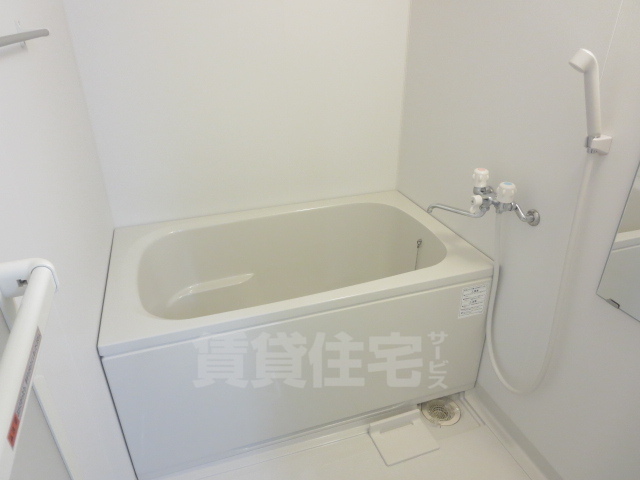 南海高野線 堺東駅 徒歩3分 11階建 築11年の風呂写真
