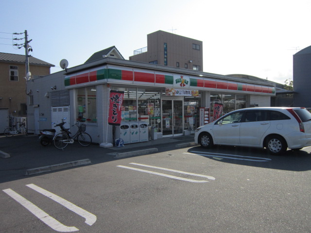 コンビニ　サンクス岡山問屋町店（コンビニ）まで666m