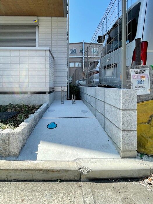 駐車場　駐輪場