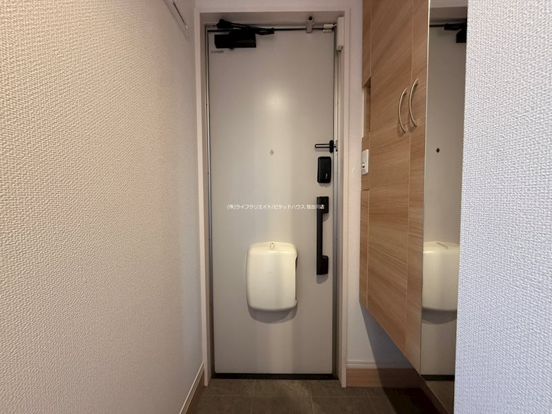グランクレールの玄関写真