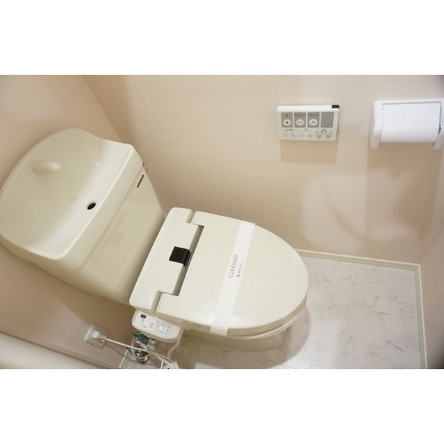 ウェルスクエアイズム三軒茶屋のトイレ写真