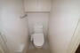 トイレ　清潔感のあるトイレです