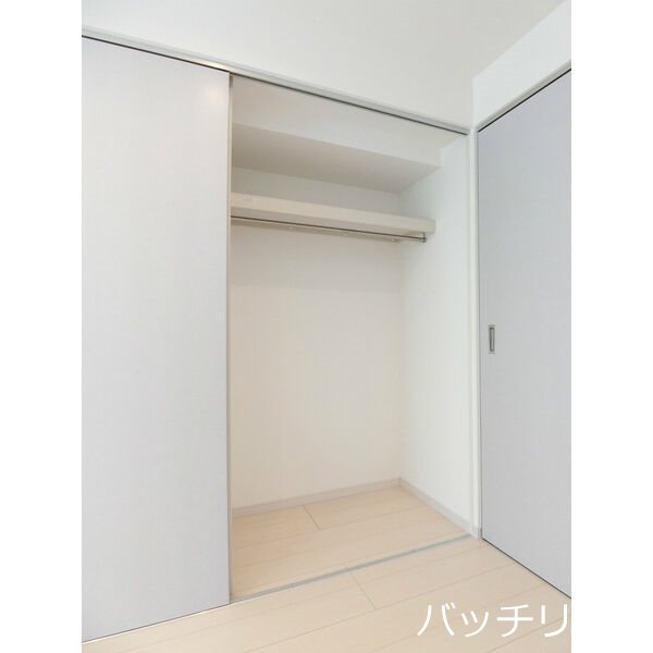 収納　画像は、同型タイプの為、現状を優先いたします。