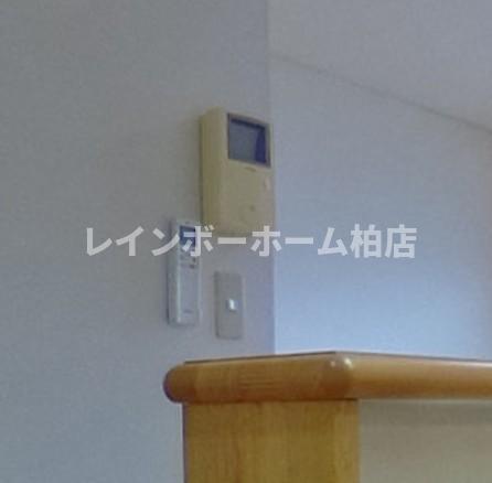 セキュリティ　TVインターホンです