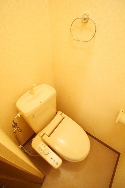 エステートピアMのトイレ写真