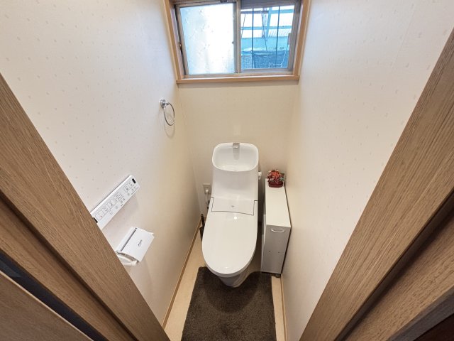 SA257 SA-クロス堺1のトイレ写真