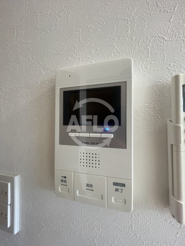 セキュリティ　グランパシフィック十三元今里　モニター付きインターホン