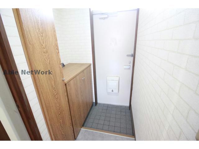 玄関　同タイプのお部屋