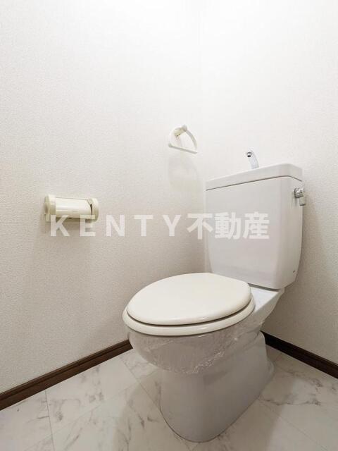トイレ　ゆったりとした空間のトイレです