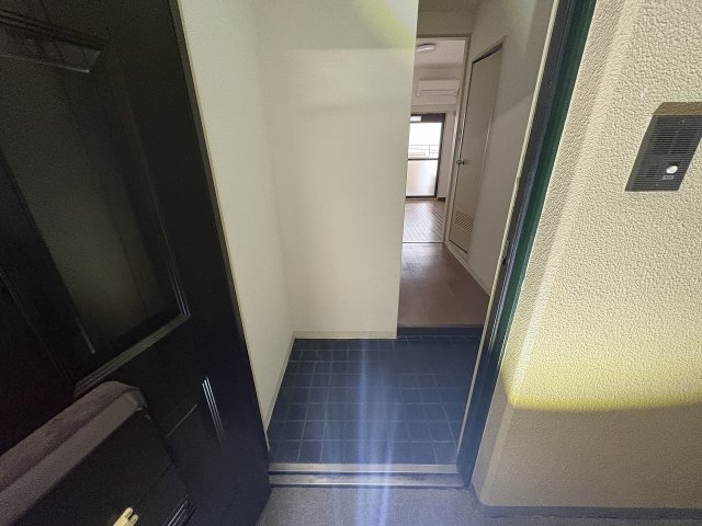 玄関　収納もある玄関です