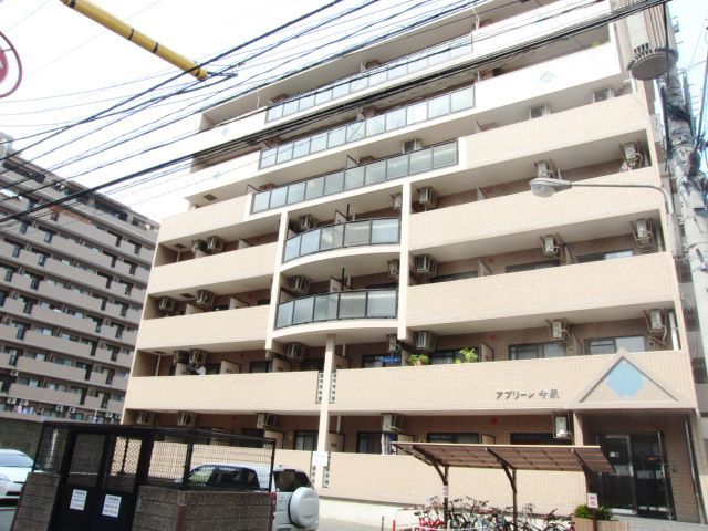 アプリーレ今泉の外観写真