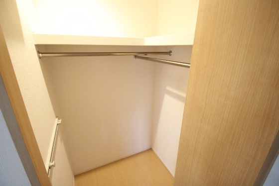 収納　※別部屋の写真です