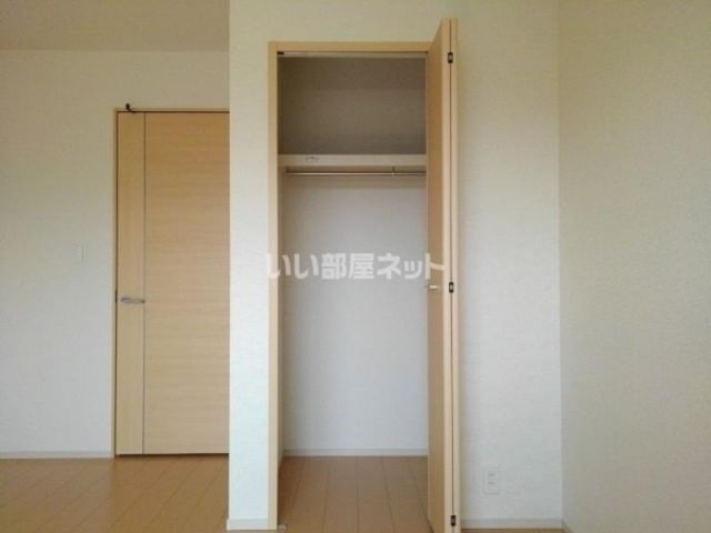 ランドセット カワダ IIIの内装写真