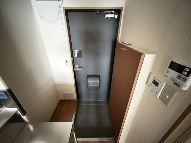 ハイツクレセントの玄関写真