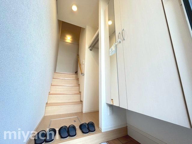 セジュール 藍の玄関写真
