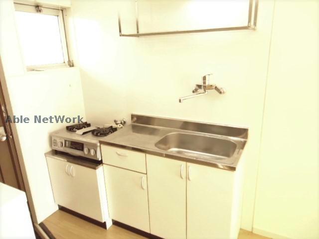 キッチン　※同物件別部屋の写真です。
