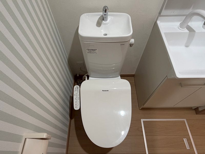 丘の上のフルールのトイレ写真