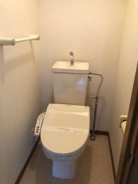 サンパティークのトイレ写真