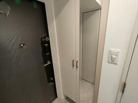 エスリード大阪プライムゲートの玄関写真