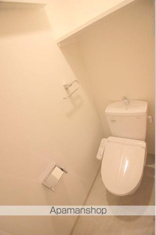 地下鉄堺筋線 堺筋本町駅 徒歩4分 15階建 築7年のトイレ写真