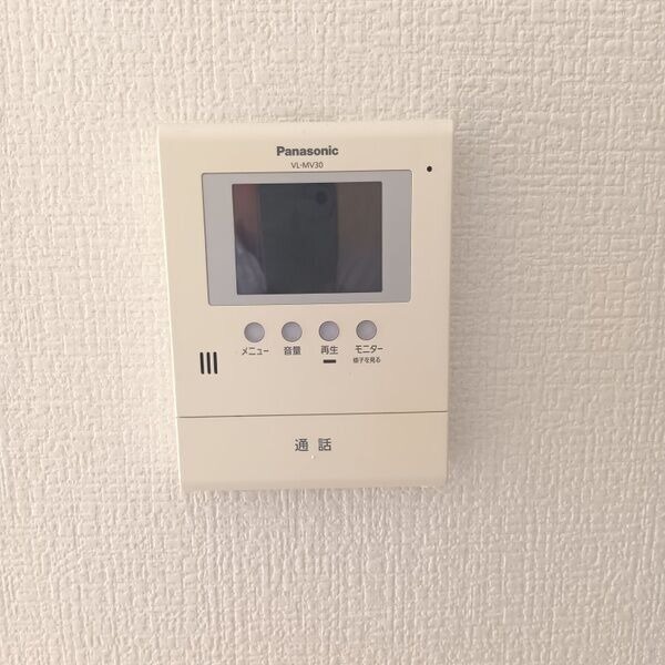 セキュリティ　モニター付きインターホンです
