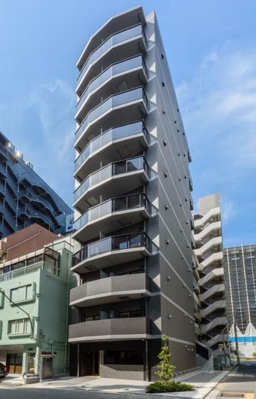 建物外観　RC(鉄筋コンクリート造)構造 10階建て 19戸