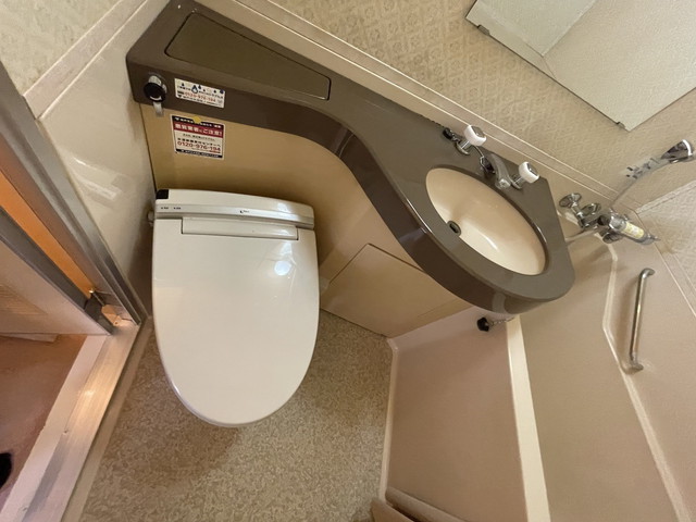クラウンビル・レジオン三宮のトイレ写真
