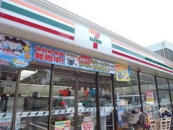 コンビニ　セブンイレブン目黒碑文谷3丁目店（コンビニ）まで180m