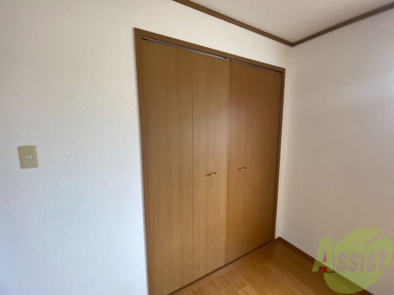 収納　収納はこちら。中の様子が気になりますね。。