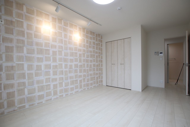 フジパレス立花駅南2番館の居間写真